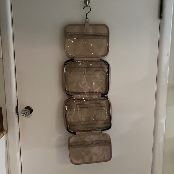 Toiletry Travel Bag - Picture 8 of 8